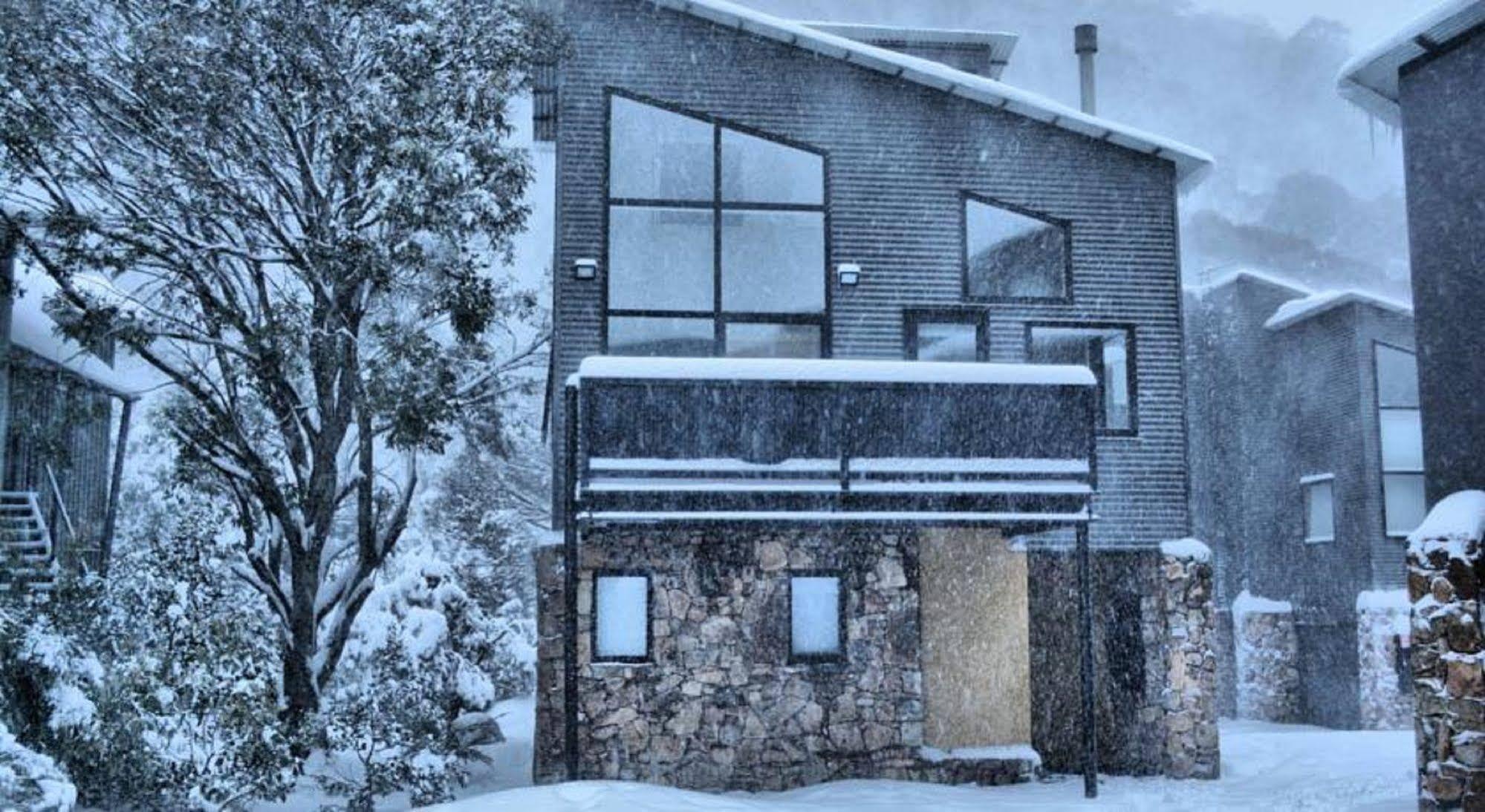 ثريدبو Snow Stream 2 Bedroom And Loft With Gas Fire Balcony And Garage Parking المظهر الخارجي الصورة